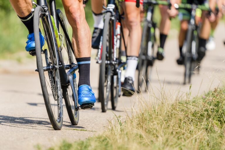 Vingegaard e Roglič Prontos para um Duelo Épico na Volta ao Algarve
